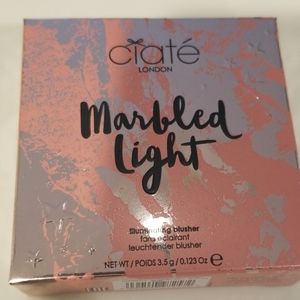 Ciate marbled light blush in shade Dusk